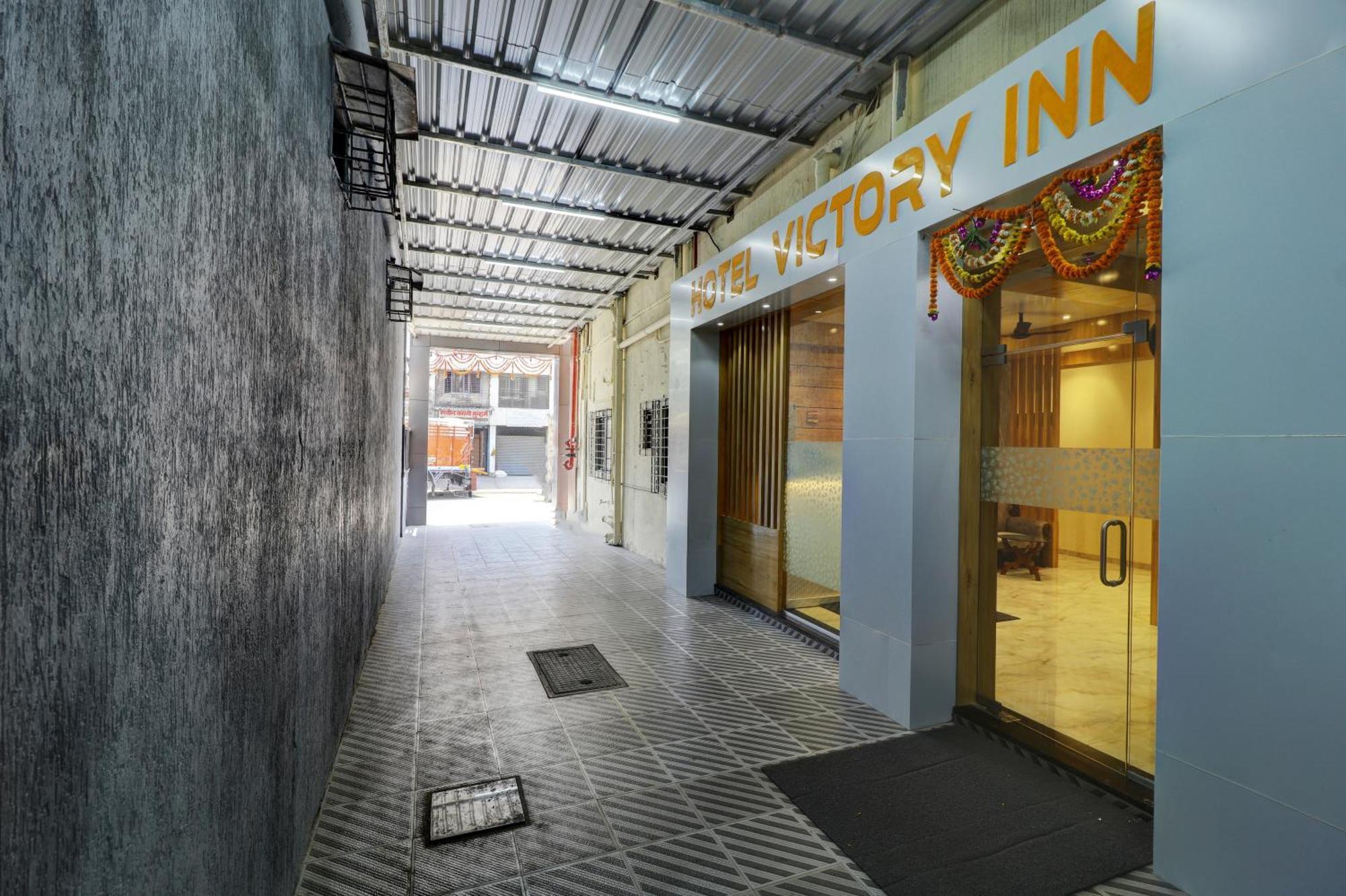 Victory Inn Turambhe Exterior foto